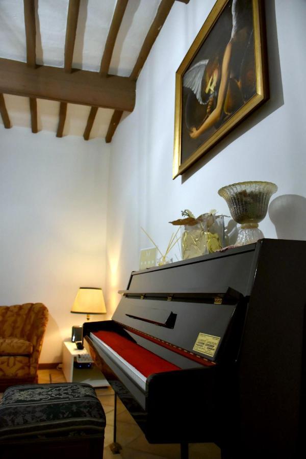 Santa Cecilia - Rooms&suite Pensión